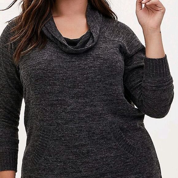 Torrid Super Soft plush black cowl neck tunic 1 - Picture 1 of 7